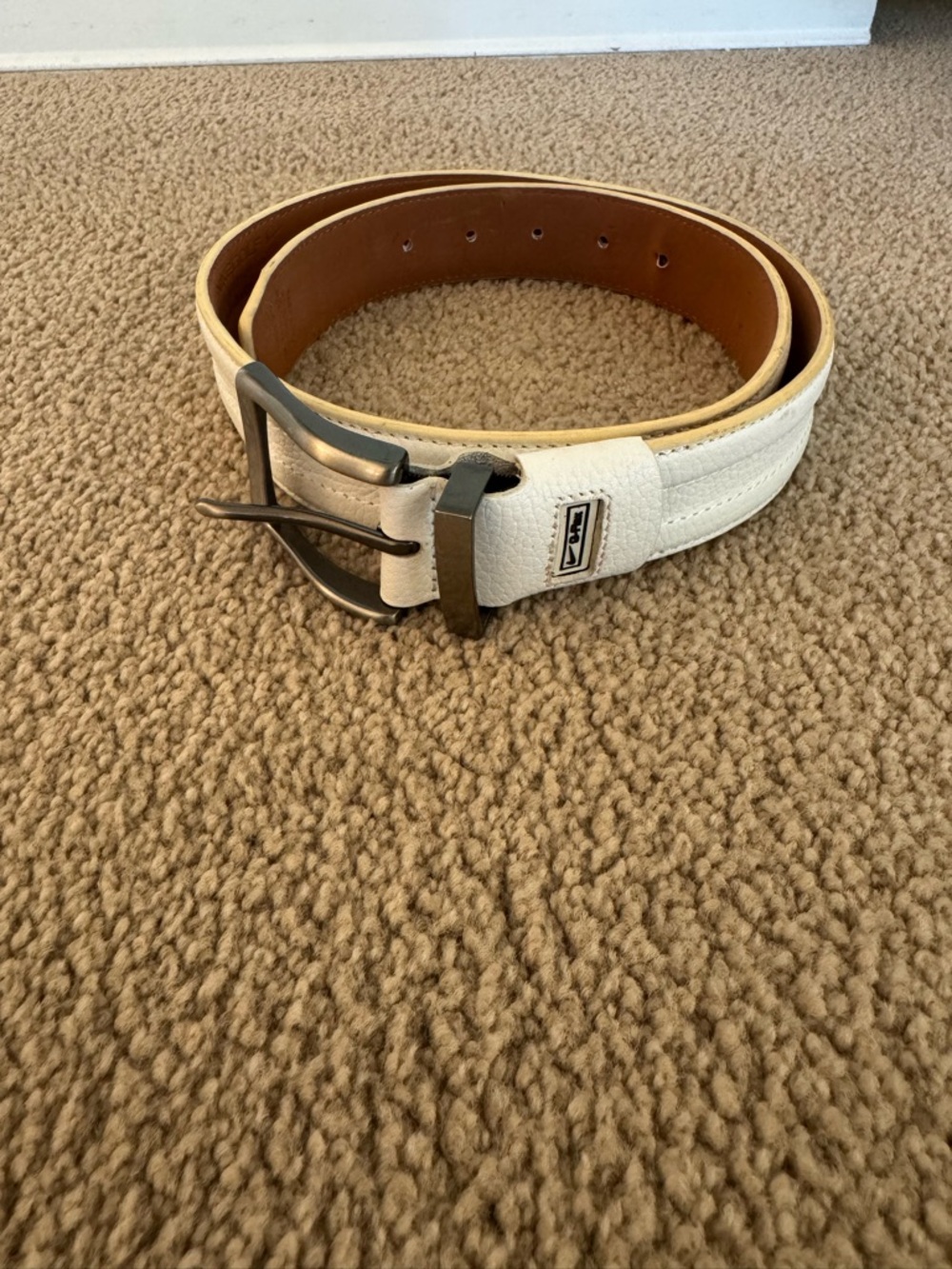 NWOT Nike G-Flex Pebble Grain White Leather Belt Men’s Size 32